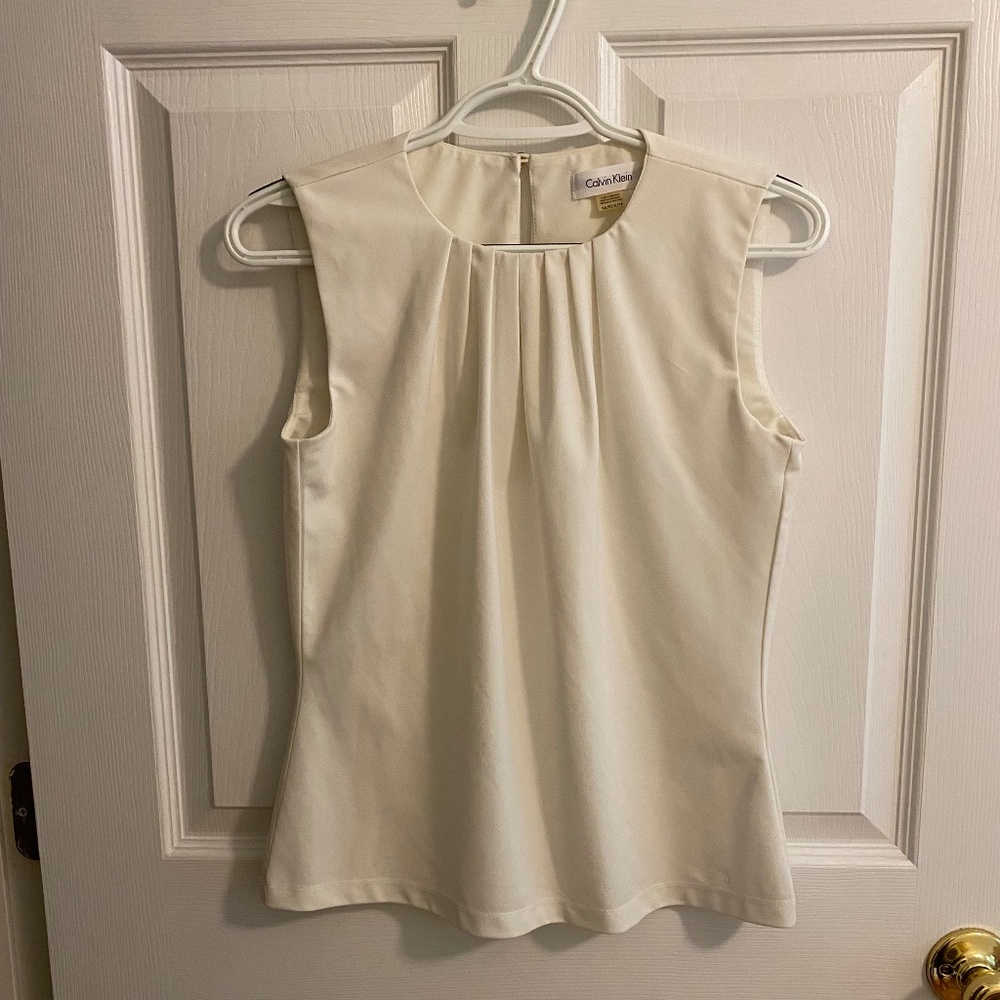 Calvin Klein White Sleeveless Blouse with Back Slit Size XS